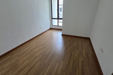 ATHIRA, Bandar Bukit Raja