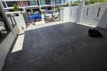 ATHIRA, Bandar Bukit Raja