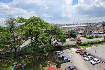 Kajang City Height Apartment