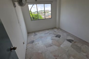 Kajang City Height Apartment