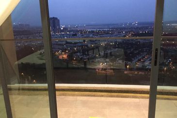 Cristal Serin Residence