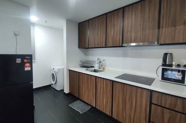 UNA Serviced Apartment