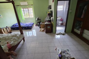 Taman Tepi Sungai ( Taman Teluk Pulai Indah )