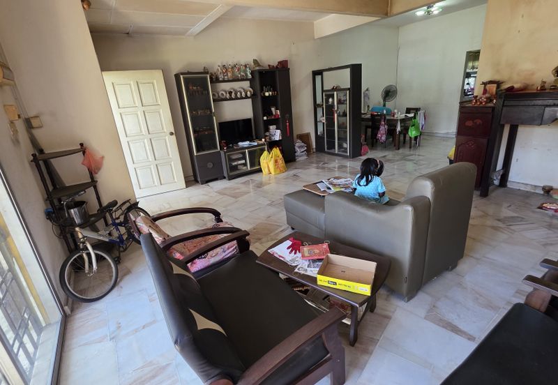 Taman Tepi Sungai ( Taman Teluk Pulai Indah )