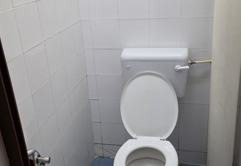 Ground Floor Well Maintained Sri Ayu Apartment for sale