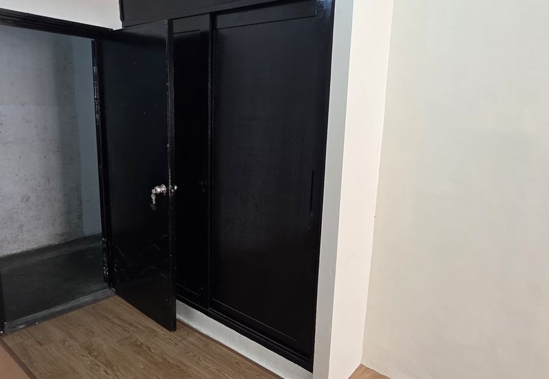 Ground Floor Well Maintained Sri Ayu Apartment for sale