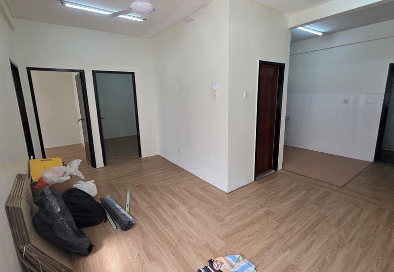 Ground Floor Well Maintained Sri Ayu Apartment for sale