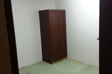 Seksyen 18, Shah Alam