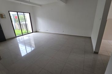 Murni @ Bandar Ainsdale