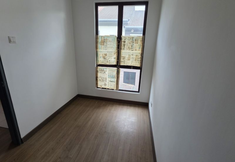 Murni @ Bandar Ainsdale