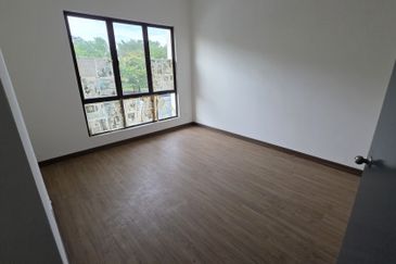 Murni @ Bandar Ainsdale