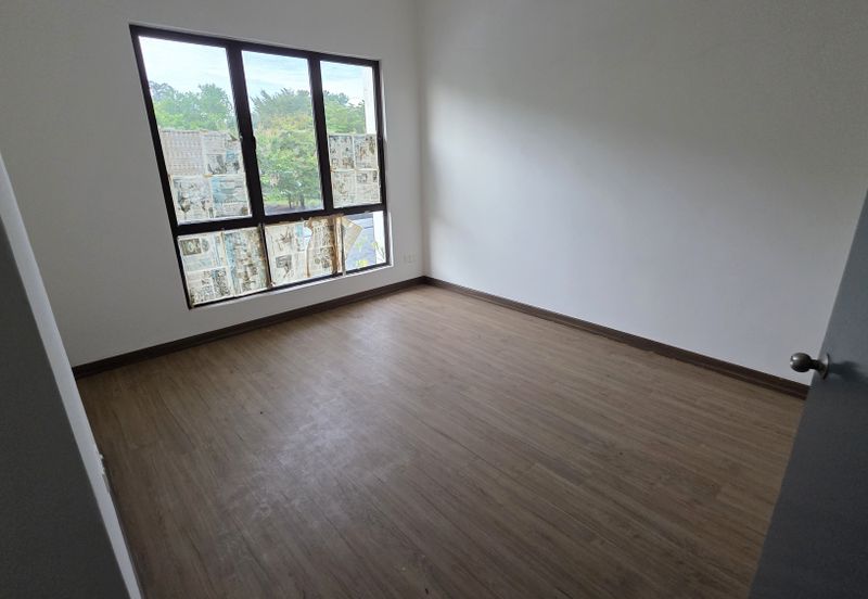 Murni @ Bandar Ainsdale