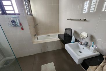 Setia Alam Setia Utama 1