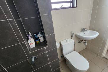 Setia Alam Setia Utama 1