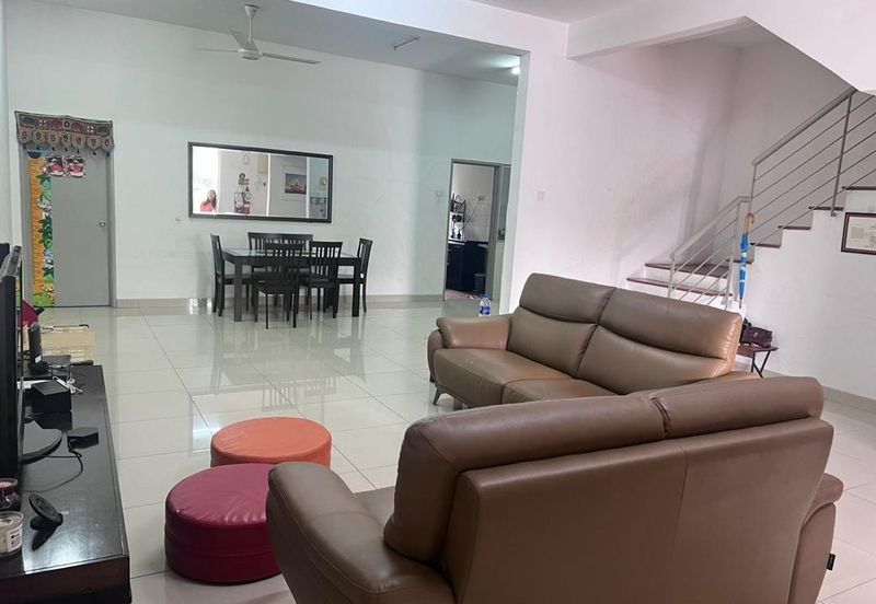 D'Anjung Teluk Pulai