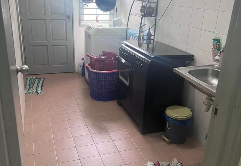 D'Anjung Teluk Pulai