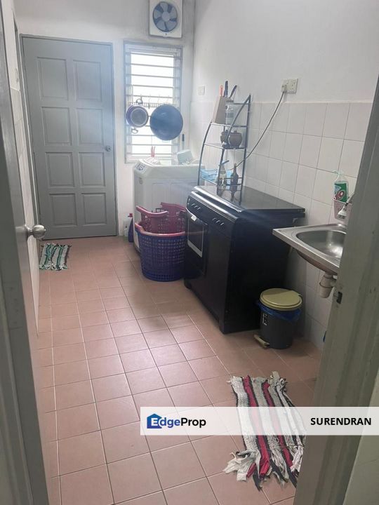 Well Maintained Big Land 2.5 Storey Terrace D’anjung Klang For Sale, Selangor, Klang