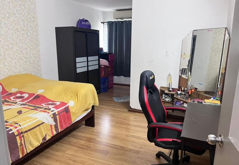 D'Anjung Teluk Pulai