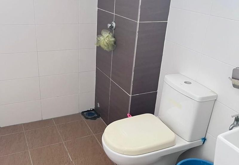 D'Anjung Teluk Pulai