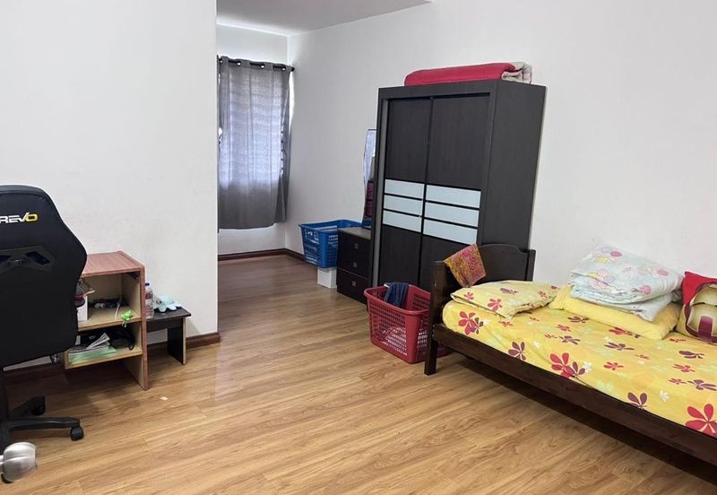 D'Anjung Teluk Pulai