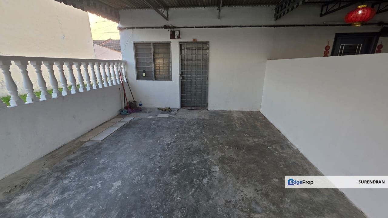 Renovated Lowcost Double Storey Sale Dato Dagang Taman Sentosa Klang, Selangor, Klang