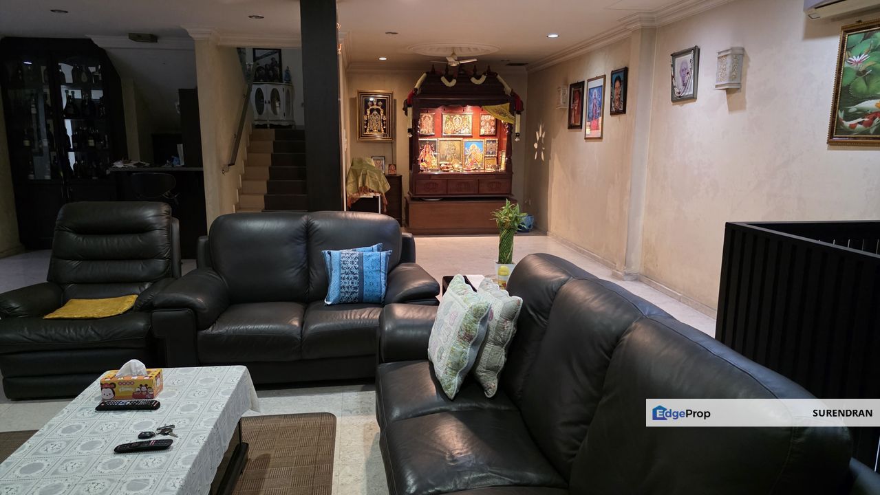 Taman Chi Liung Semi D For Sale Beautifully Renovated & Well Maintained , Selangor, Klang