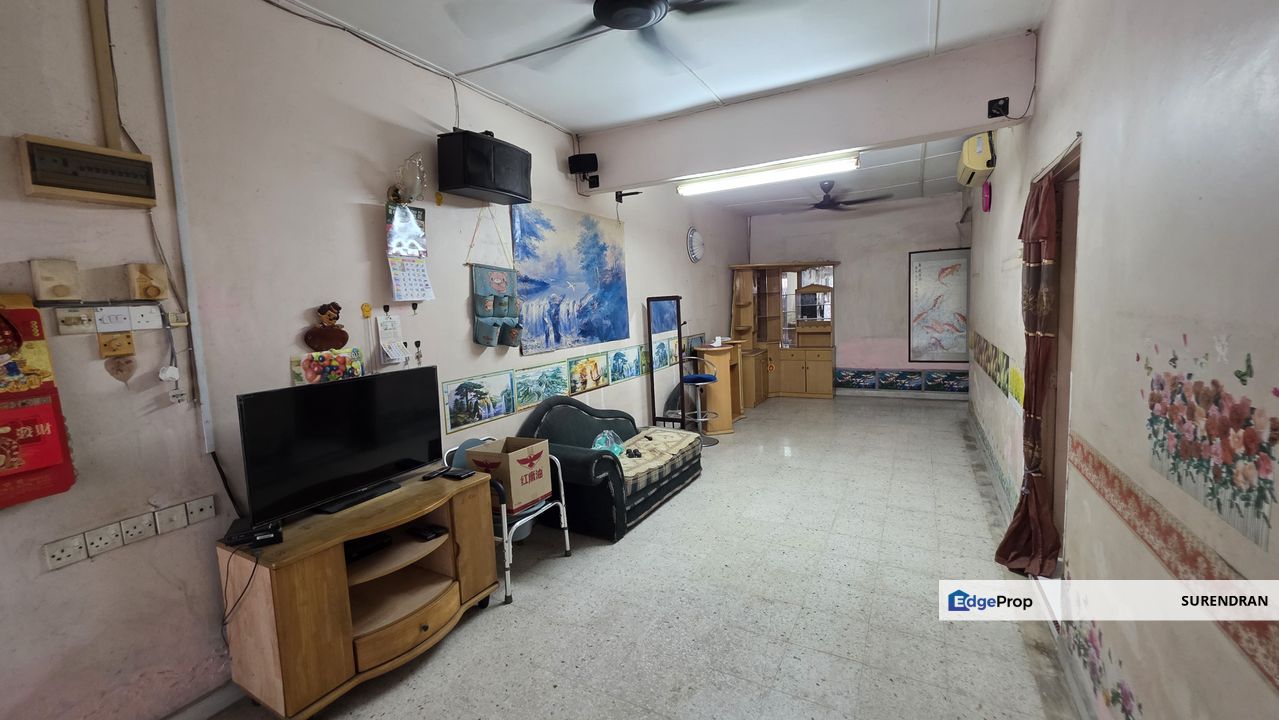 Taman Sentosa Single Storey For Sale Extended and Renovated, Selangor, Klang