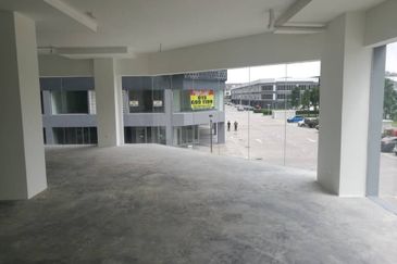 Two Floors Retail units @ Savanna Lifestyle Retail for sale