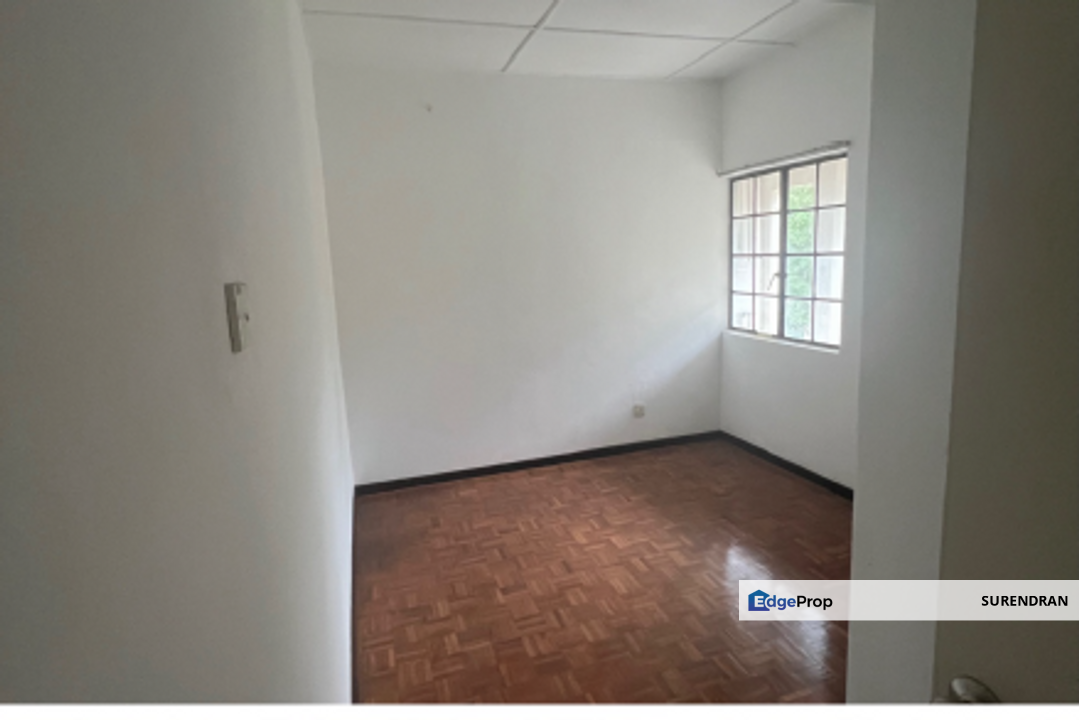 Bella Vista well maintained unit for sale, Selangor, Ampang