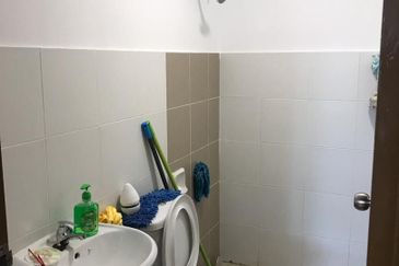 RM299,000 APT Bandar Botanik 