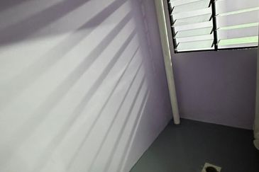 RM155k Pandamaran Flat