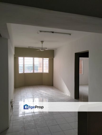 Rhythm avenue block C apartment USJ19, 3min to LRT, Selangor, USJ