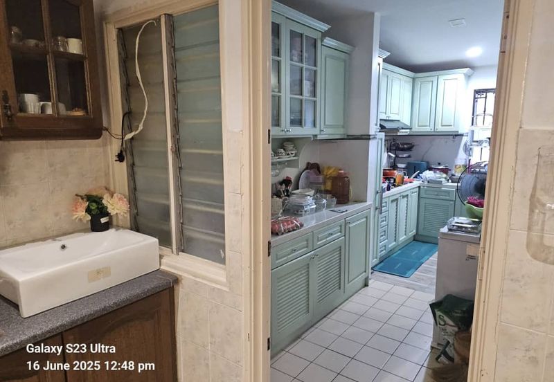 Bandar Tun Hussein Onn