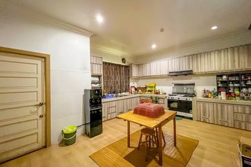 Seksyen 8, Shah Alam