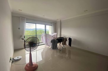 Emerald 9 Condominium