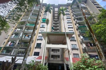 Emerald 9 Condominium