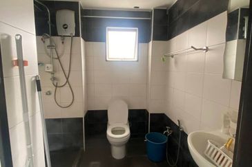 Emerald 9 Condominium