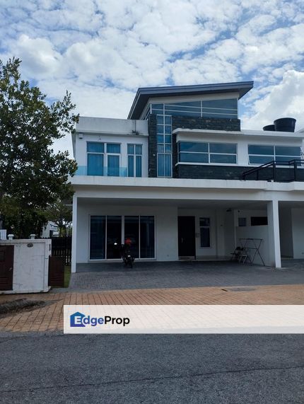 2 STOREY SEMI-D MYDIVA PERDANA LAKEVIEW EAST, CYBERJAYA FOR SALE, Selangor, Cyberjaya