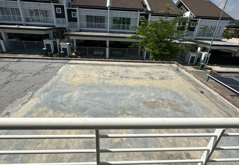 NILAI IMPIAN (LAMAN AZALEA)