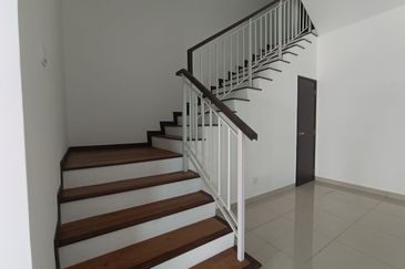 Amaryn @ Bukit Banyan