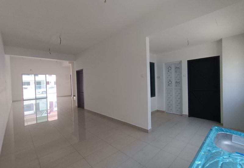 Amaryn @ Bukit Banyan