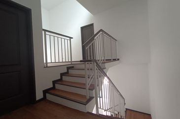 Amaryn @ Bukit Banyan