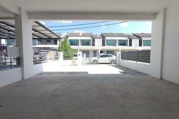 Amaryn @ Bukit Banyan