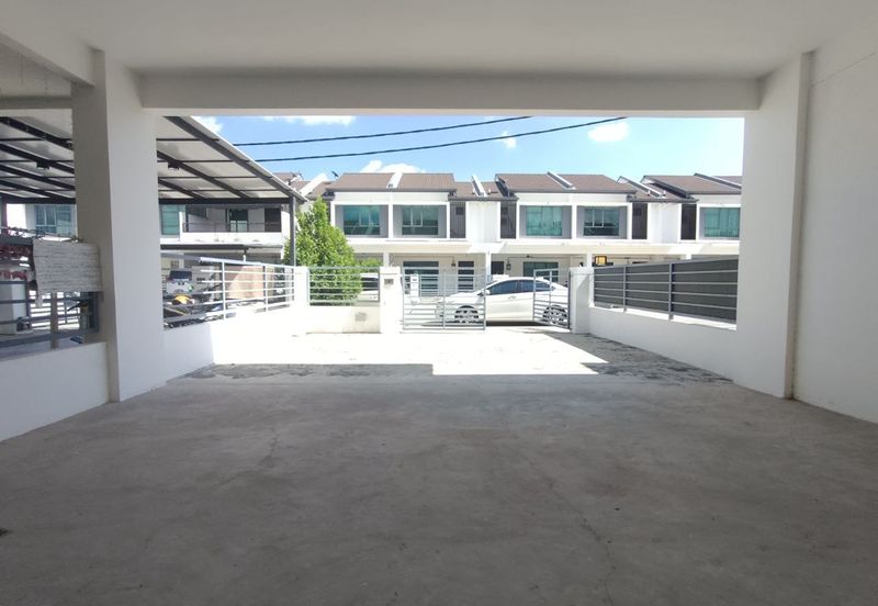 Amaryn @ Bukit Banyan