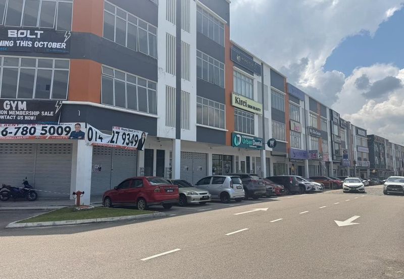 Crest @ Austin Emerald 1