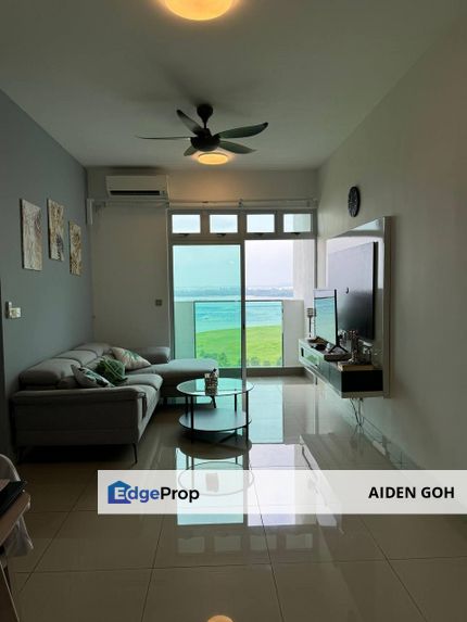 Meridin Bayvue Apartment Taman Rinting Masai 3 Bedrooms Fully Furnished, Johor, Masai