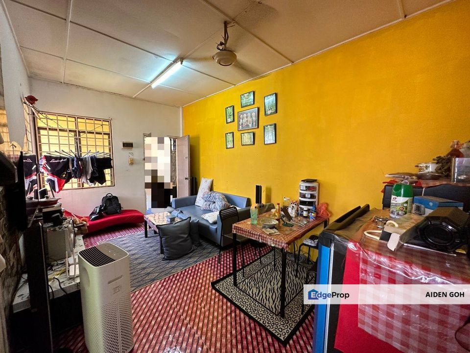 Flat Jentayu Kangkar Pulai Jalan Pulai Harmoni, Johor, Johor Bahru