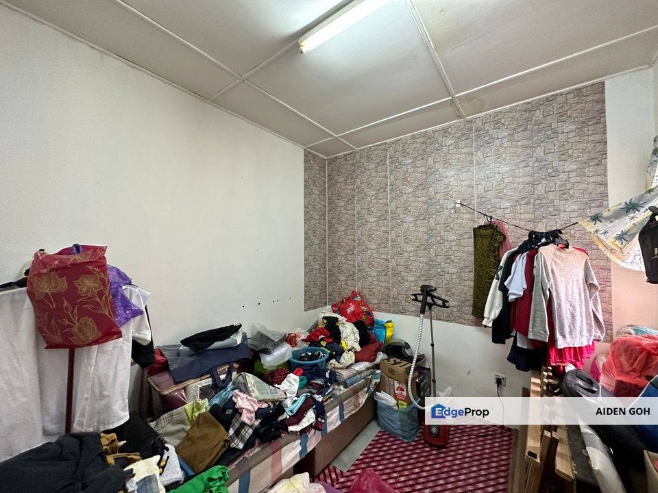 Flat Jentayu Kangkar Pulai Jalan Pulai Harmoni, Johor, Johor Bahru