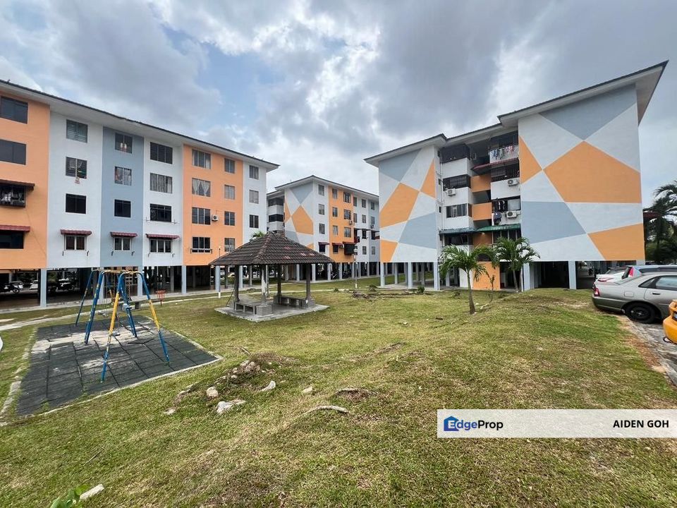 Flat Sri Lanang Taman Desa Tebrau Johor Bahru Lowest Floor, Johor, Johor Bahru
