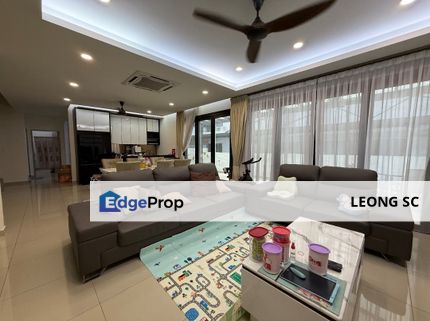 Jade Hills Fully Renovated 2 Storey Cluster Semi D For Sale , Selangor, Kajang